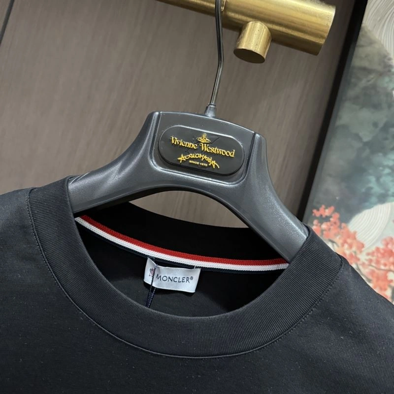 Sporty Moncler T-Shirts 140415