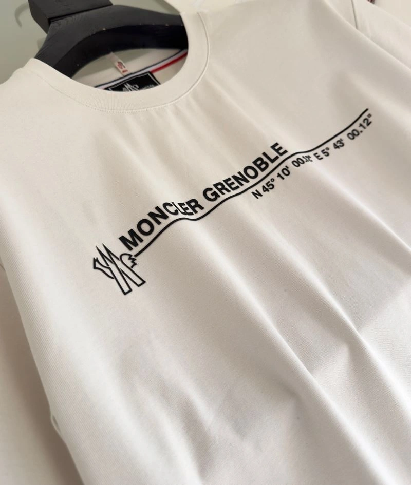 Moncler T-Shirts Thermal 140412
