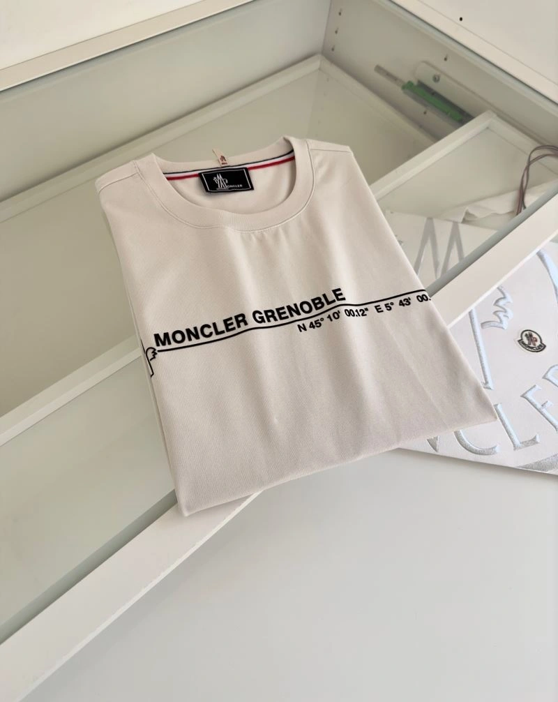Moncler T-Shirts Thermal 140412