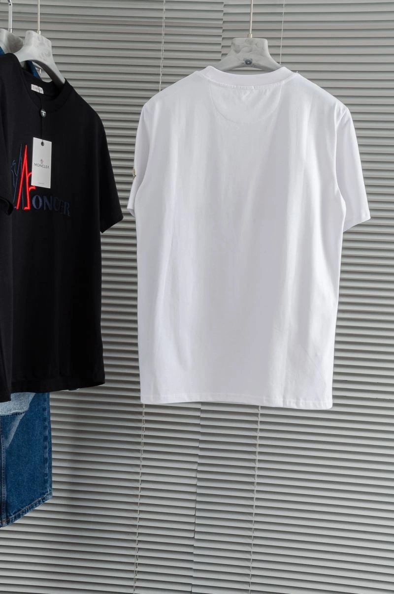 ModernLook Moncler T-Shirts 140406