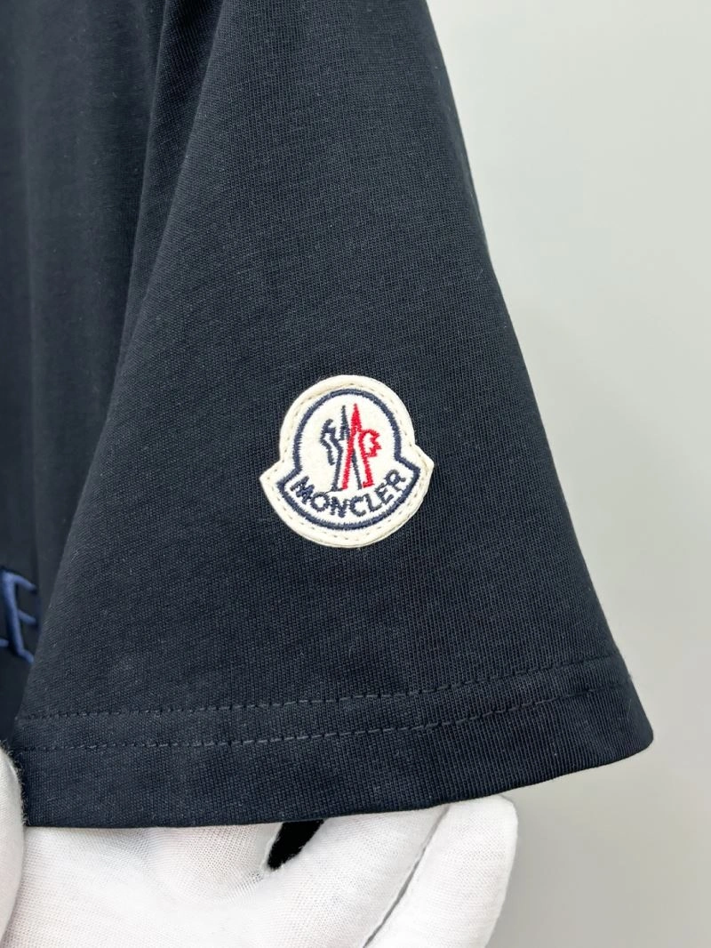 Moncler T-Shirts Contemporary 140404
