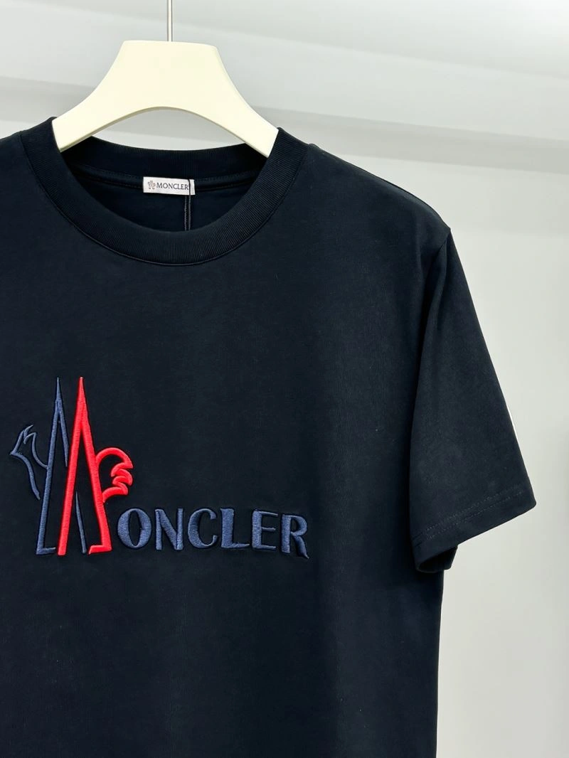 Moncler T-Shirts Contemporary 140404