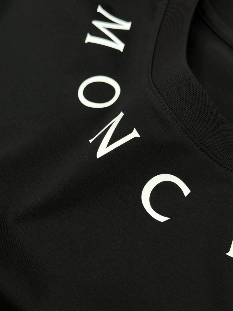 Lightweight Moncler T-Shirts 140403