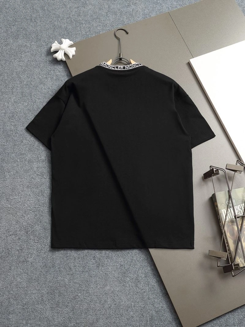 Moncler T-Shirts MultiPurpose 140389