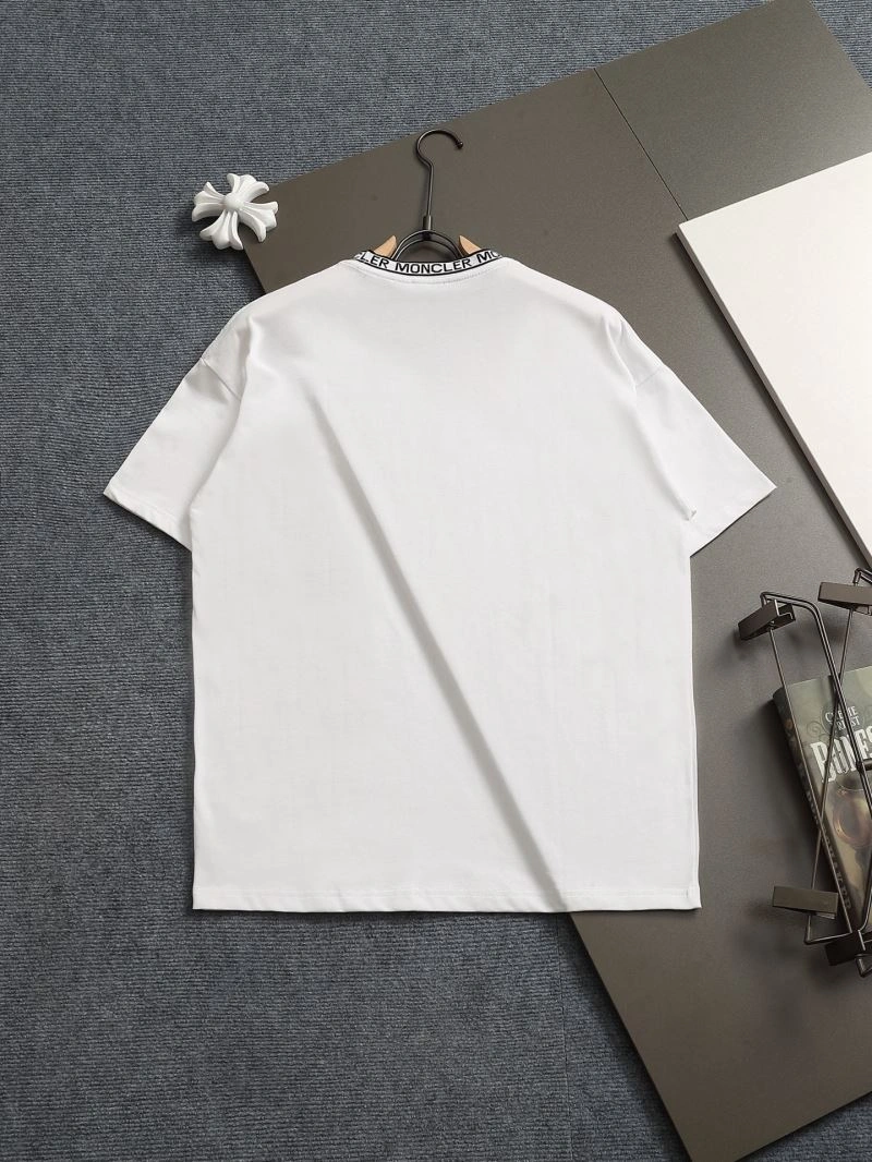 Moncler T-Shirts Durable 140384