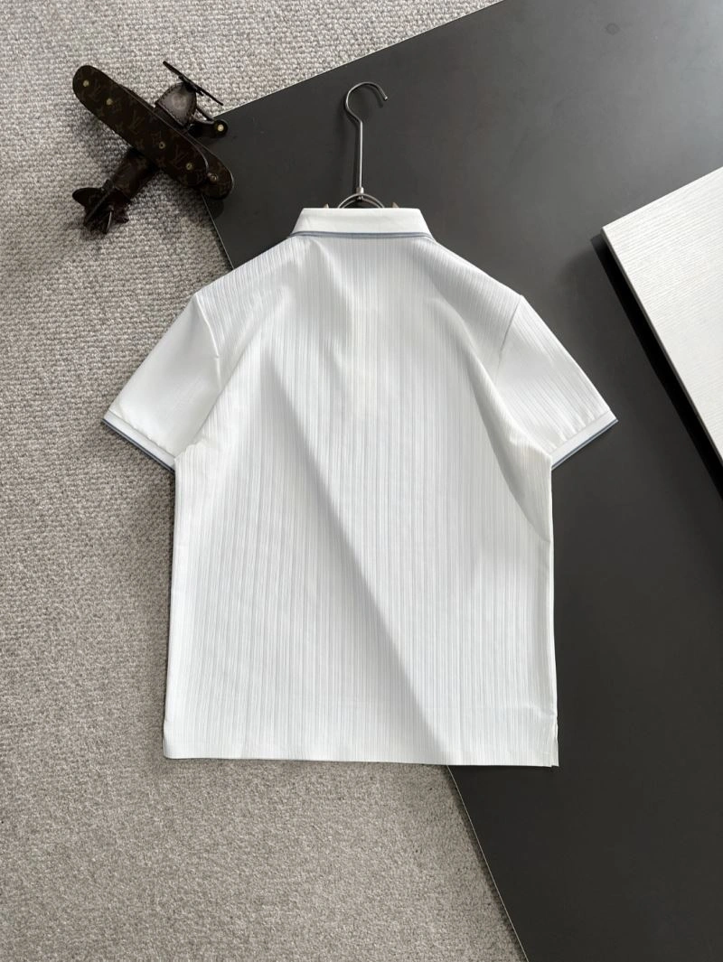 Moncler T-Shirts Comfortable 140383