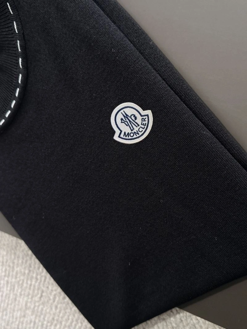 TechFriendly Moncler T-Shirts 140387
