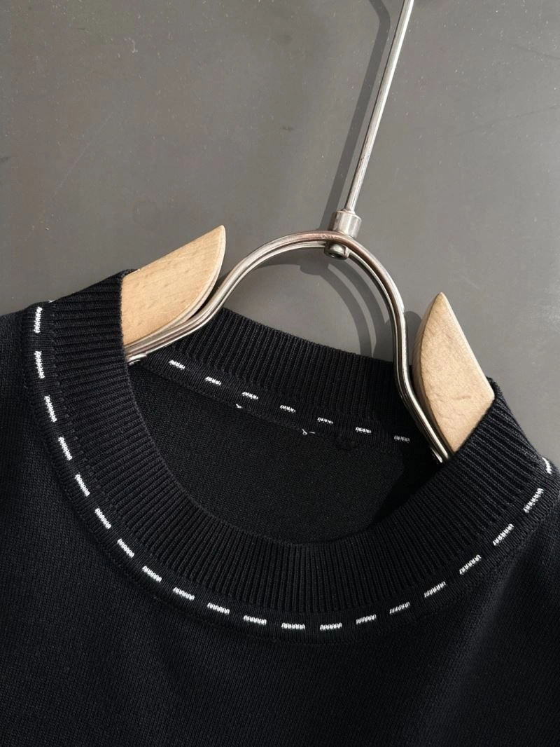 TechFriendly Moncler T-Shirts 140387