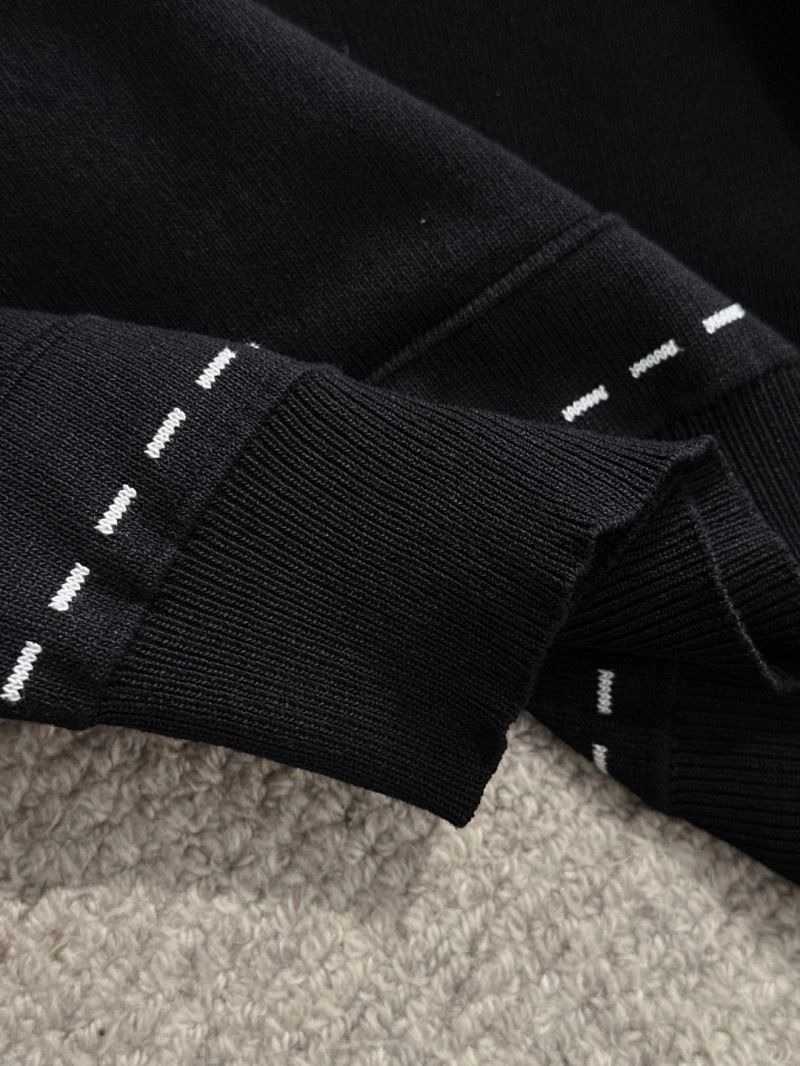 TechFriendly Moncler T-Shirts 140387