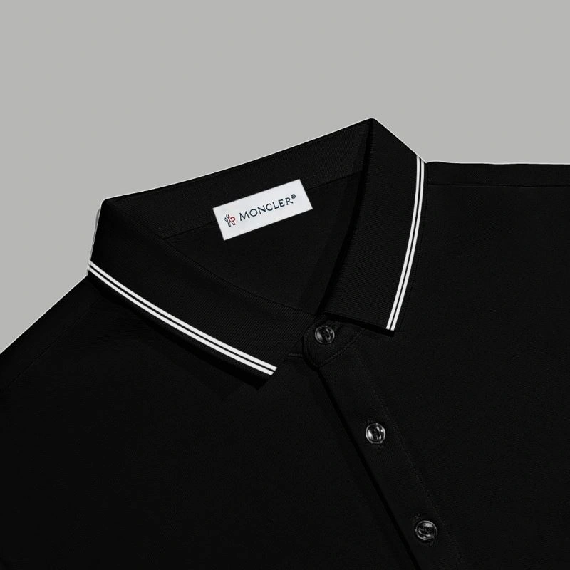 Moncler T-Shirts Classic 140367