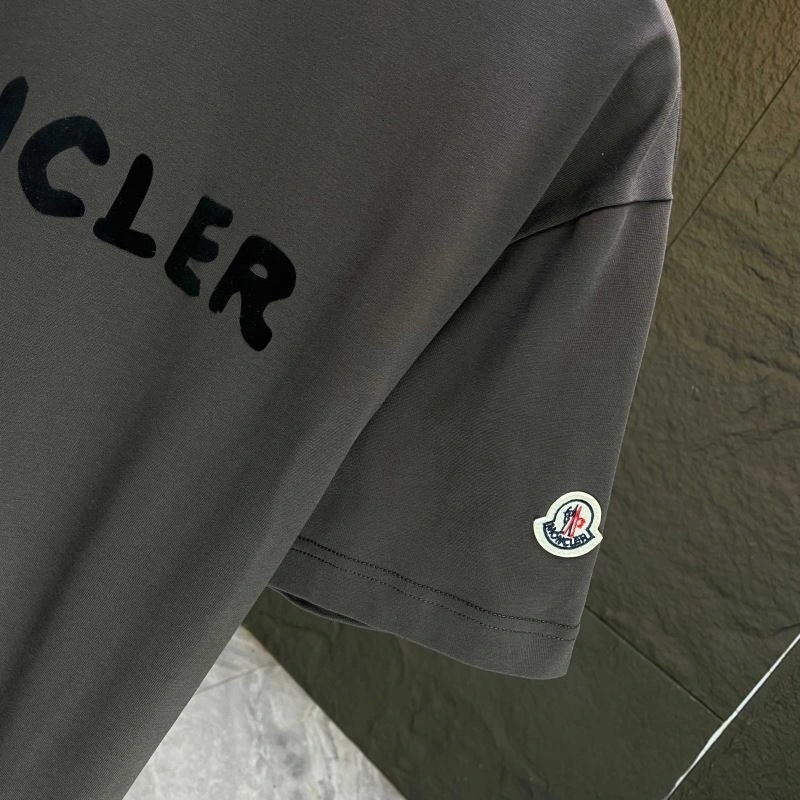 Moncler T-Shirts RelaxedFit 140368