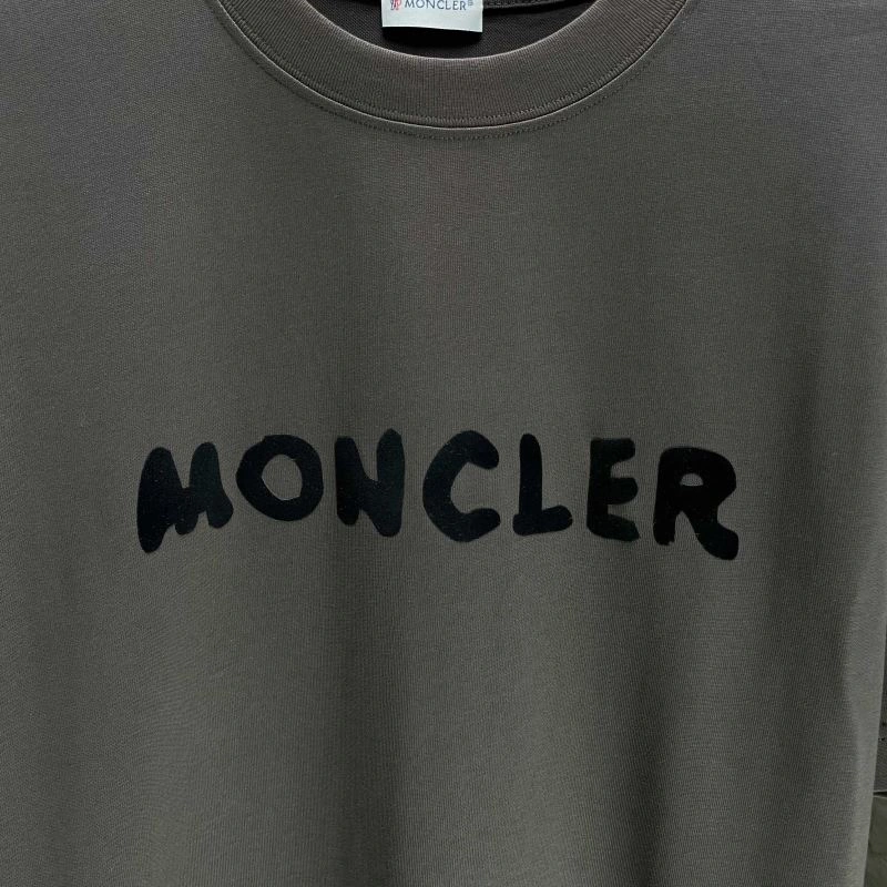 Moncler T-Shirts RelaxedFit 140368