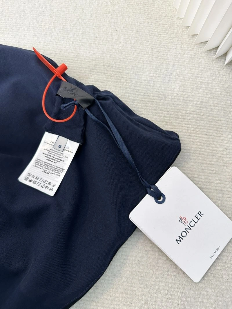 Fashionable Moncler T-Shirts 140376