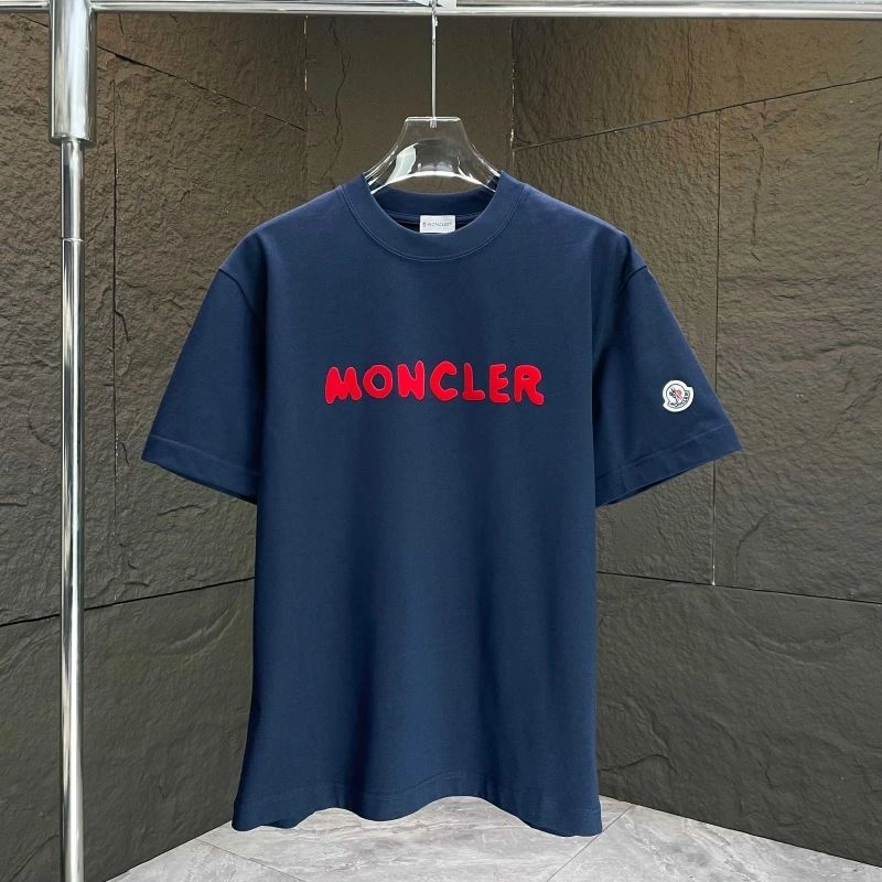 Moncler T-Shirts Neat 140374