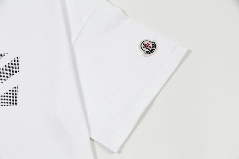 Modern Moncler T-Shirts 140110