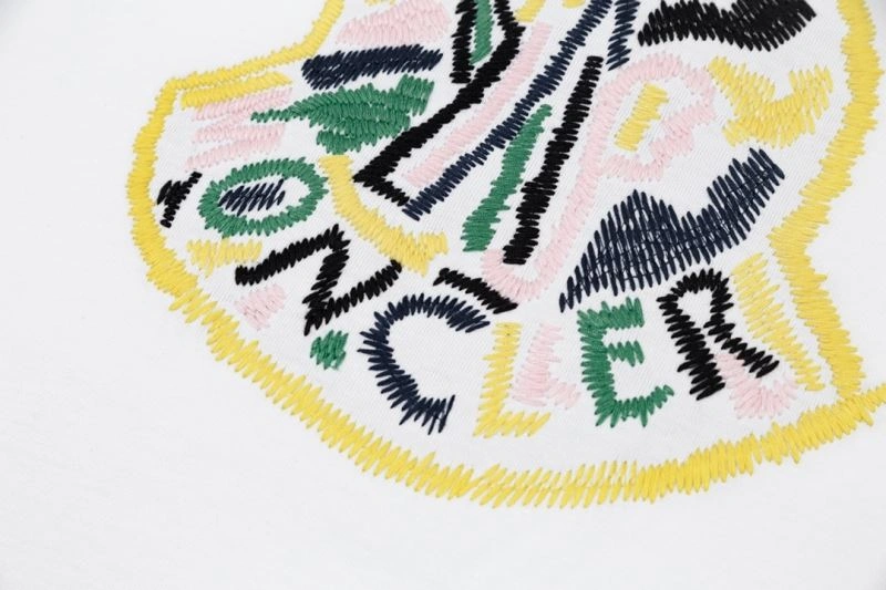 Moncler T-Shirts Popular 140125