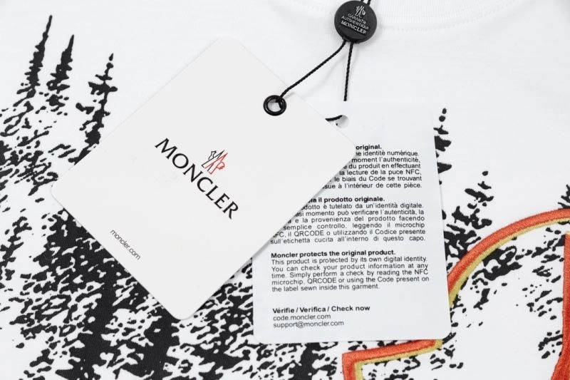 Moncler T-Shirts GoodFit 140118