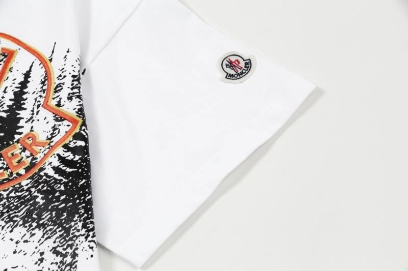 Moncler T-Shirts GoodFit 140118