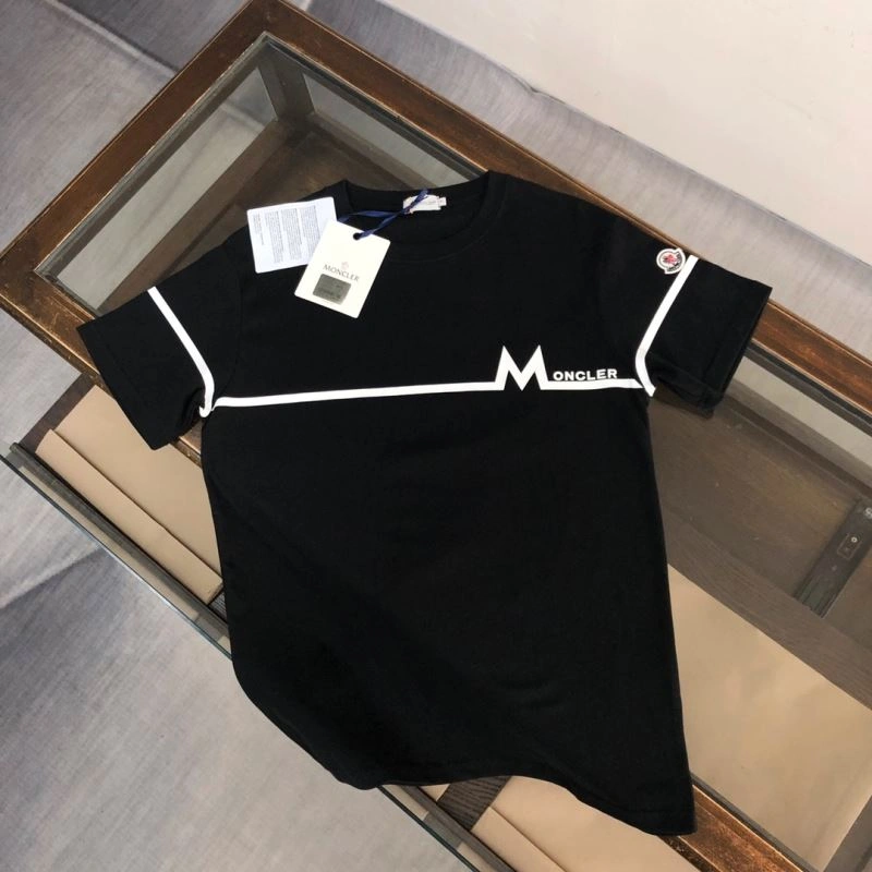 Lightweight Moncler T-Shirts 140101