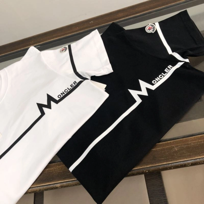 Lightweight Moncler T-Shirts 140101