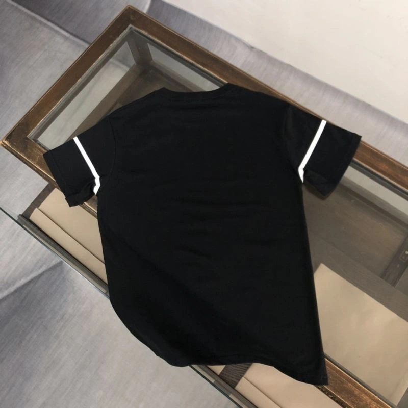 Lightweight Moncler T-Shirts 140101