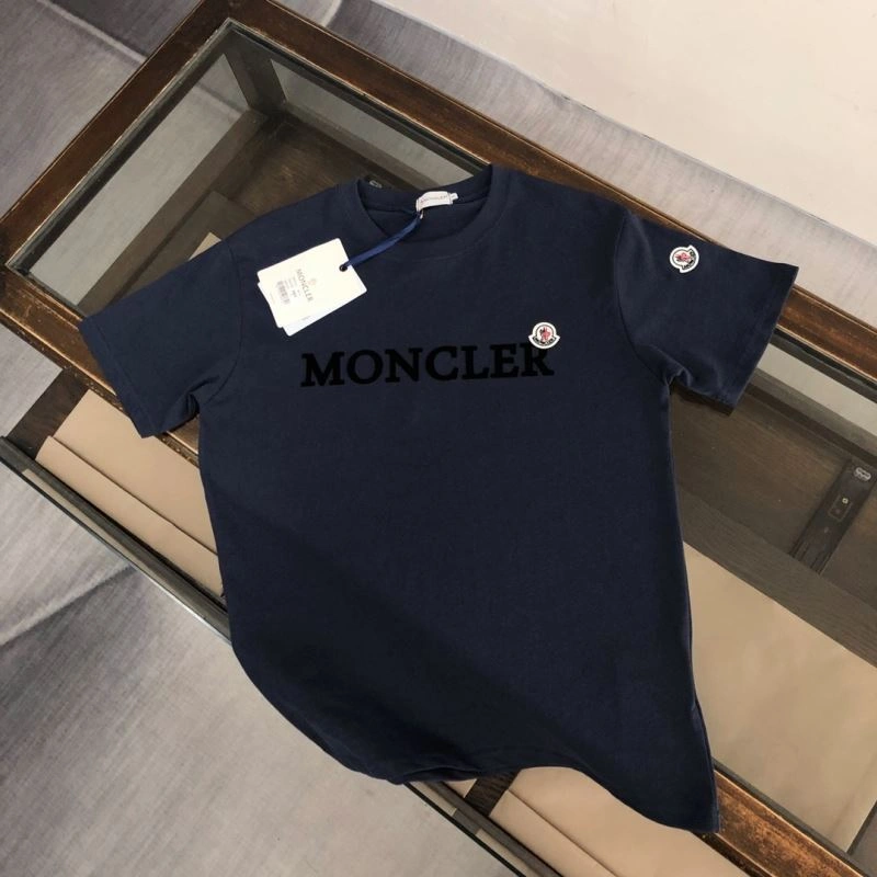 Moncler T-Shirts Attractive 140100