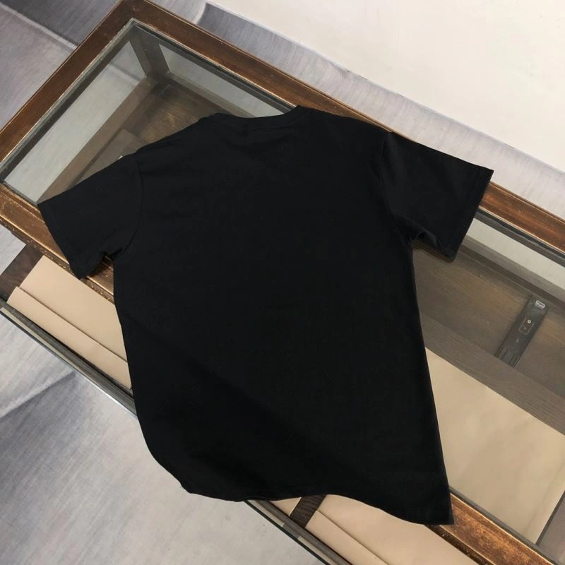 Moncler T-Shirts Resilient 140099