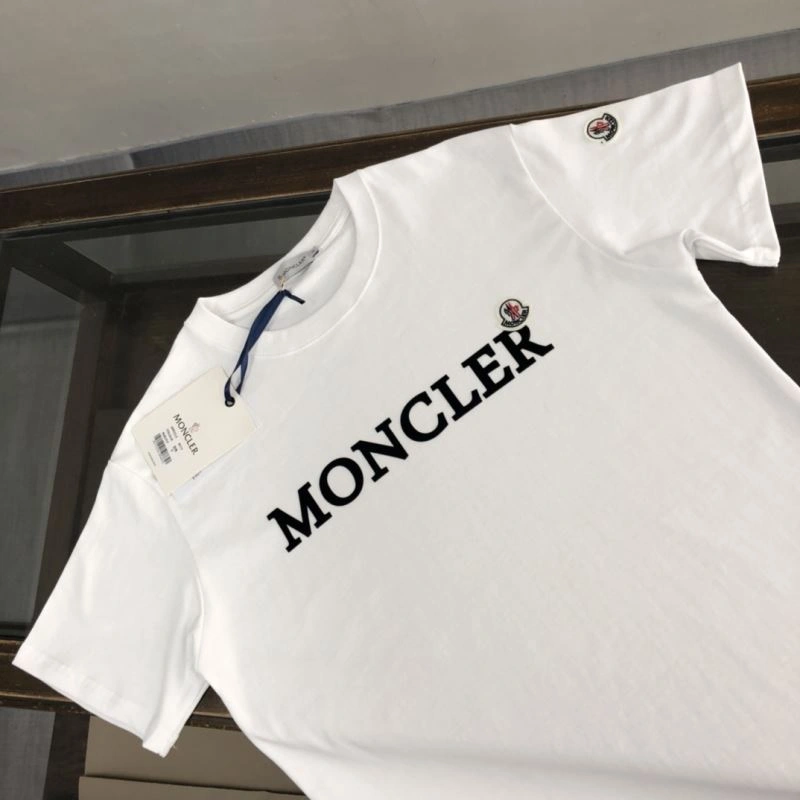 Moncler T-Shirts Trendsetting 140097