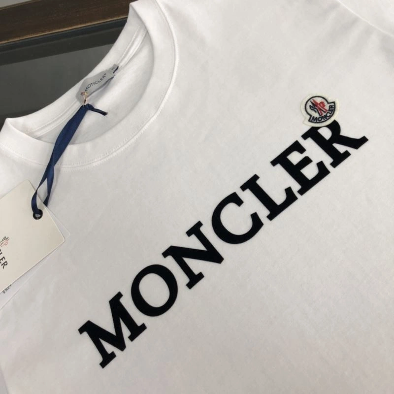 Moncler T-Shirts Trendsetting 140097