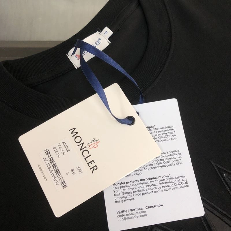 Moncler T-Shirts StreetReady 140092