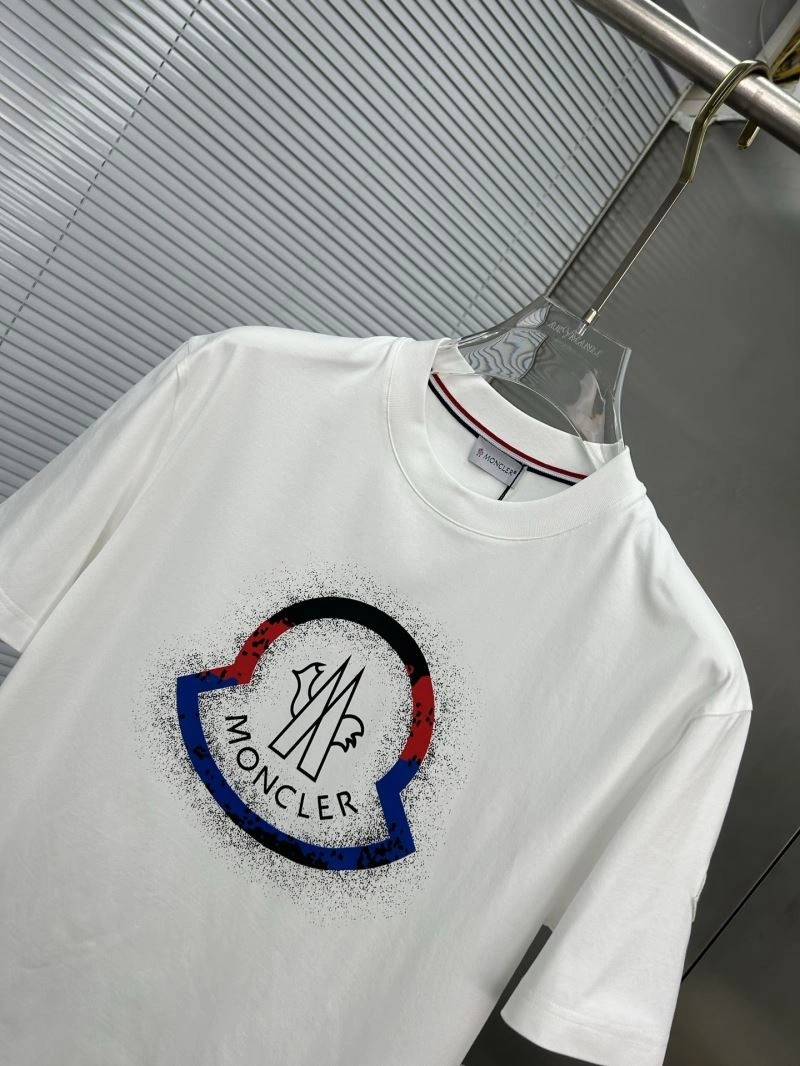 FashionForward Moncler T-Shirts 140095