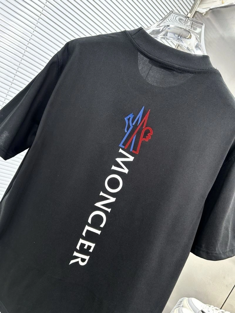 Modern Moncler T-Shirts 140091