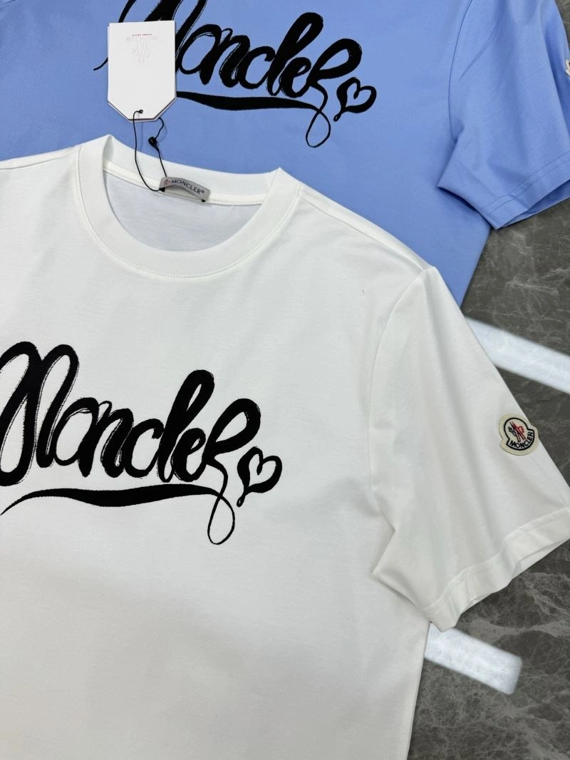 Moncler T-Shirts Modern 140094