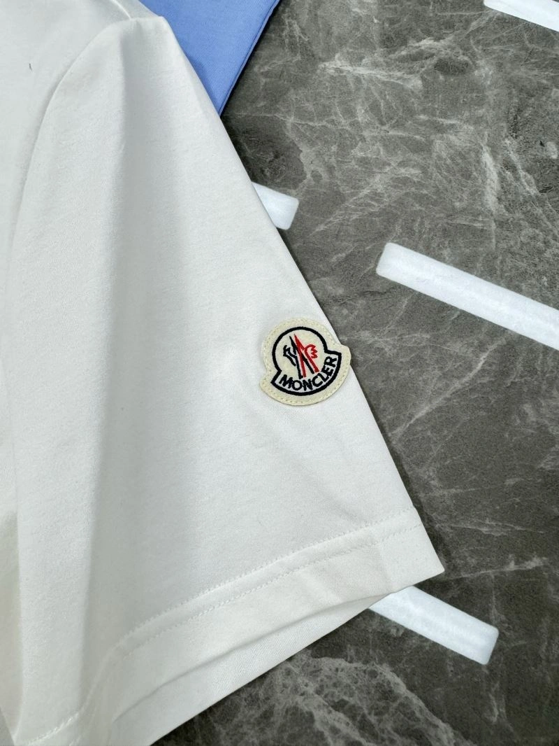 Moncler T-Shirts Modern 140094