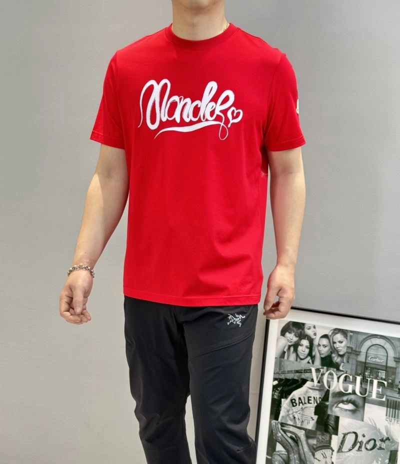 Moncler T-Shirts Lightweight 140082