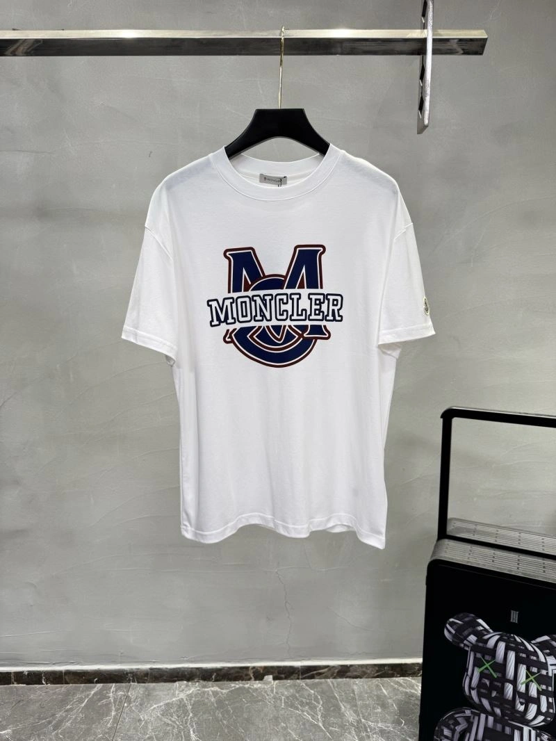 Moncler T-Shirts EasyCare 140081