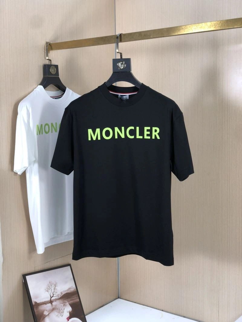 Moncler T-Shirts TravelReady 140072
