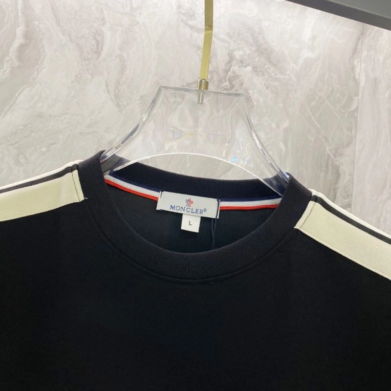 Moncler T-Shirts Durable 140075