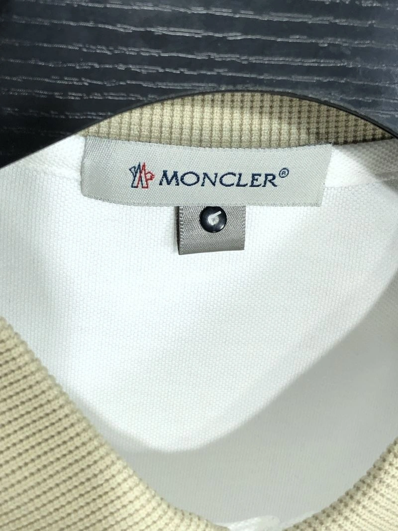 Fashionable Moncler T-Shirts 140068