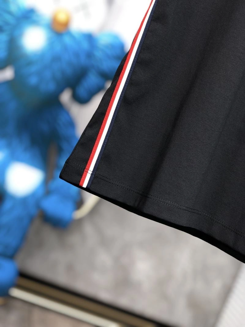Moncler T-Shirts Breathable 140074