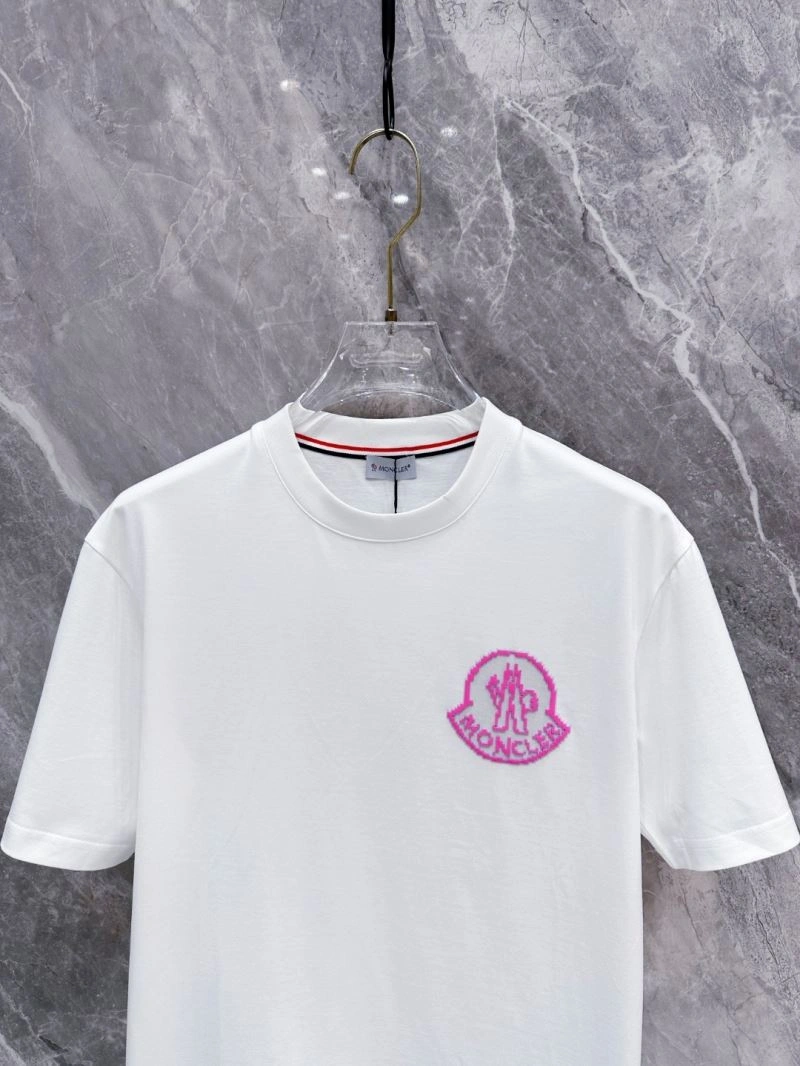 Snug Moncler T-Shirts 140066