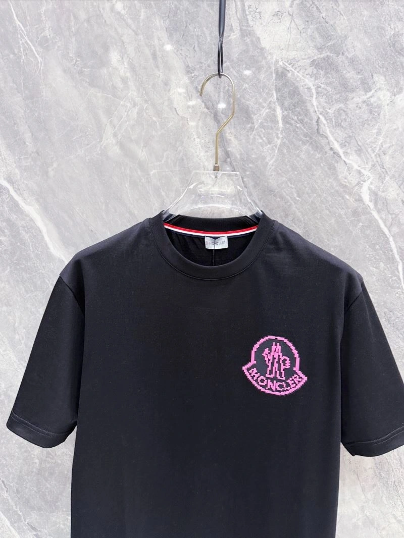 Sustainable Moncler T-Shirts 140087