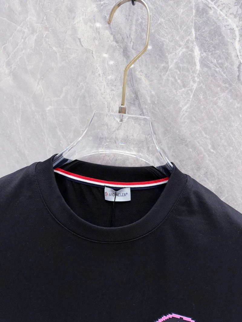 Sustainable Moncler T-Shirts 140087
