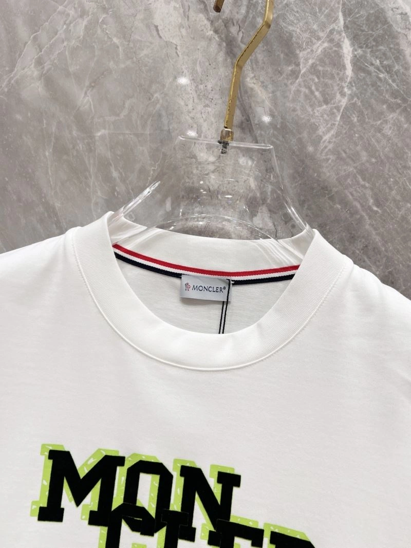 Timeless Moncler T-Shirts 140069