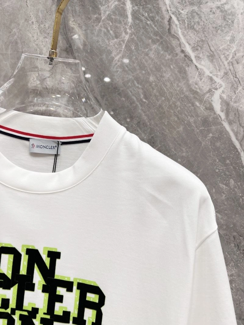 Timeless Moncler T-Shirts 140069
