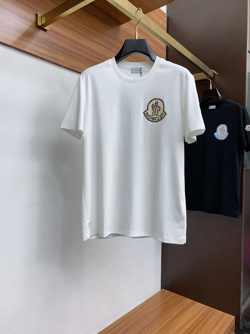 Moncler T-Shirts Breathable 140049