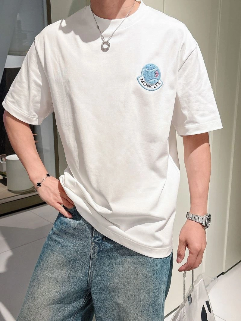 WaterResistant Moncler T-Shirts 140045