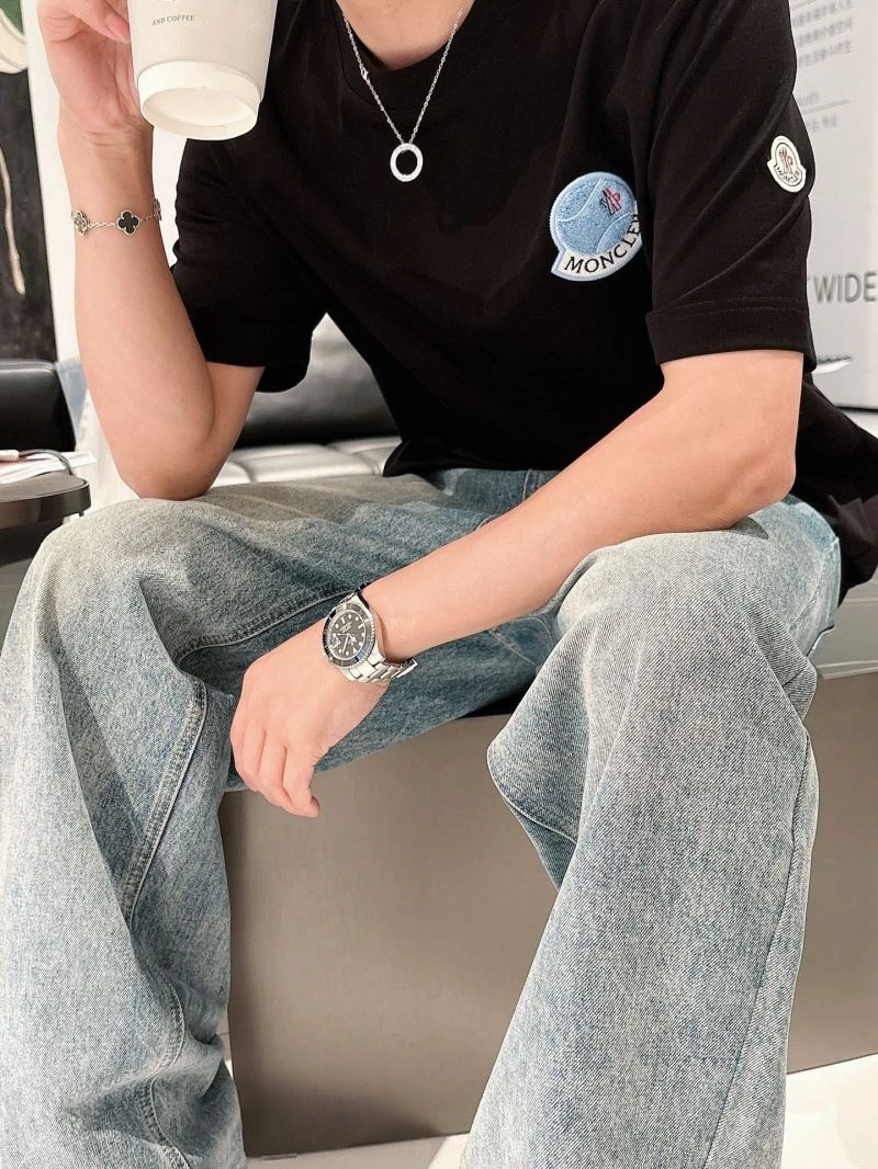 Lightweight Moncler T-Shirts 140050