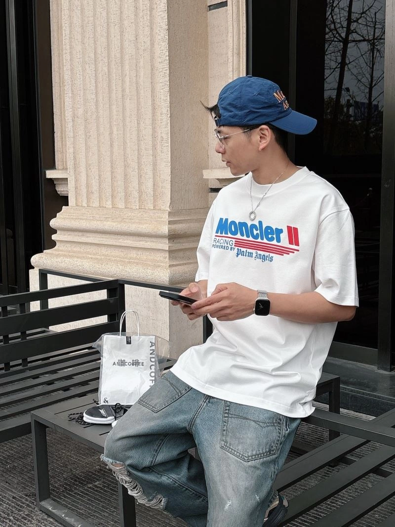 Neat Moncler T-Shirts 140051