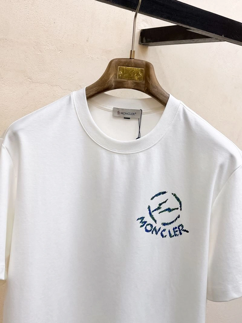 Moncler T-Shirts EyeCatching 140043